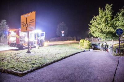 Baltmannsweiler: Wasenbesucher aus Schwaebisch Gmuend Unter Alkoholeinfluss ueber Kreisverkehr geschanzt und in Fussgaengerunterfuehrung gelandet